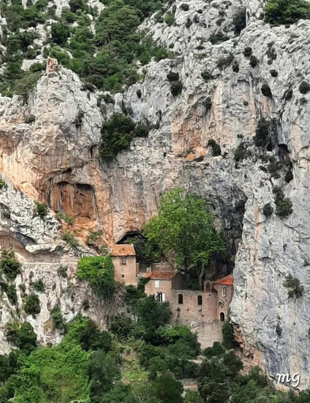 Les Remparts